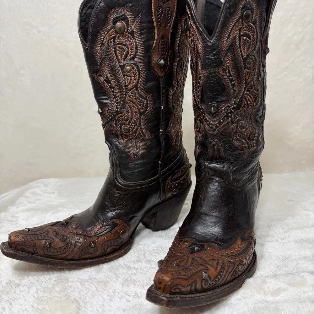 Brown Leather Western Boots - Picture 3 of 10